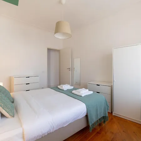 Apartment Desterro 4 - Historical Four-bedroom