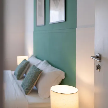 Apartment Desterro 4 - Historical Four-bedroom