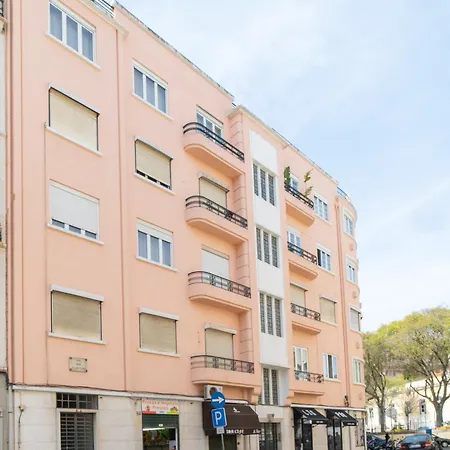 Desterro 4 - Historical Four-bedroom Lisbon